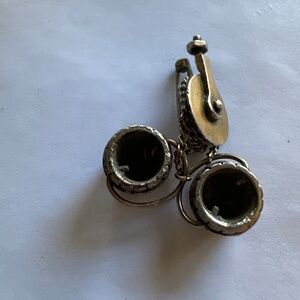 Zenfall vintage wishing well Pin‎